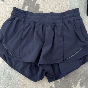 Hotty Hot Low-Rise Lined Short 2.5